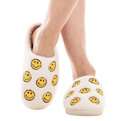 ArtisticLemons Fuzzy House Slippers