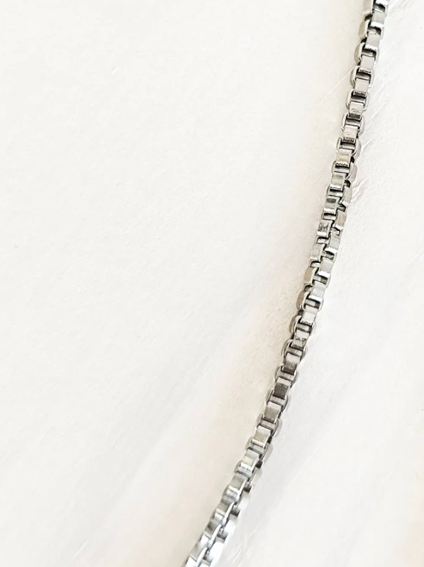 Full Box Necklace Chain